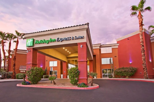 Holiday Inn Express & Suites Scottsdale - Old Town Holiday Inn Express & Suites Scottsdale - Old Town